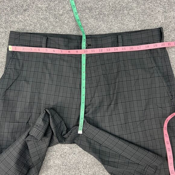 Nike Golf Shorts Mens 40 Gray Plaid Flat Front Stretch Moisture Wicking Chino - Picture 6 of 11